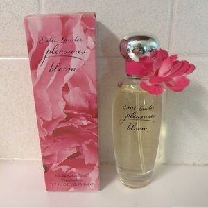 Estée Lauder pleasures bloom 1.7 oz in box